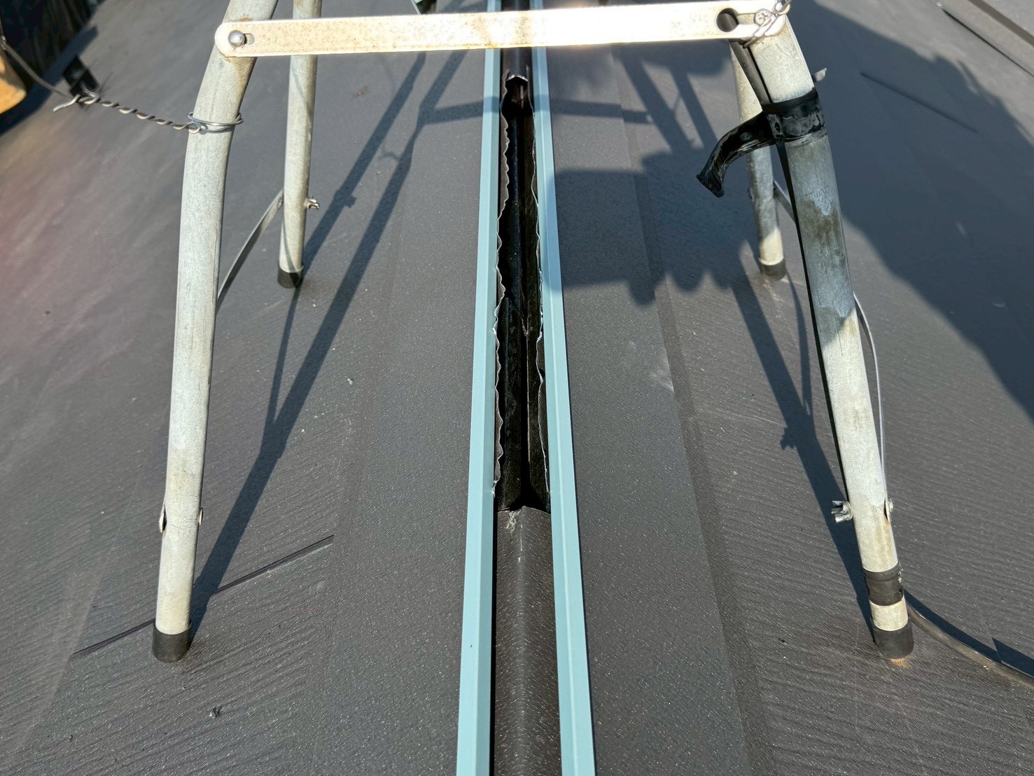 朝霞市　棟板金